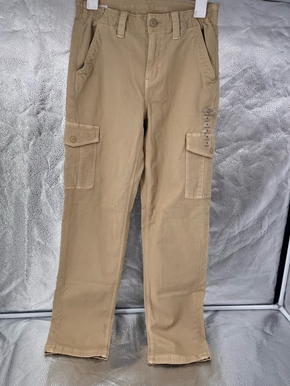 American Eagle Woman Stretch Cargo Khaki Pants Stretch High Rise Size 4 Regular